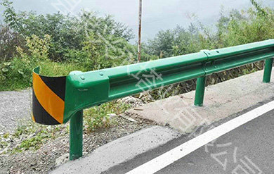 高速公路波形護欄板
