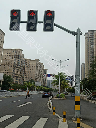 交通標志桿